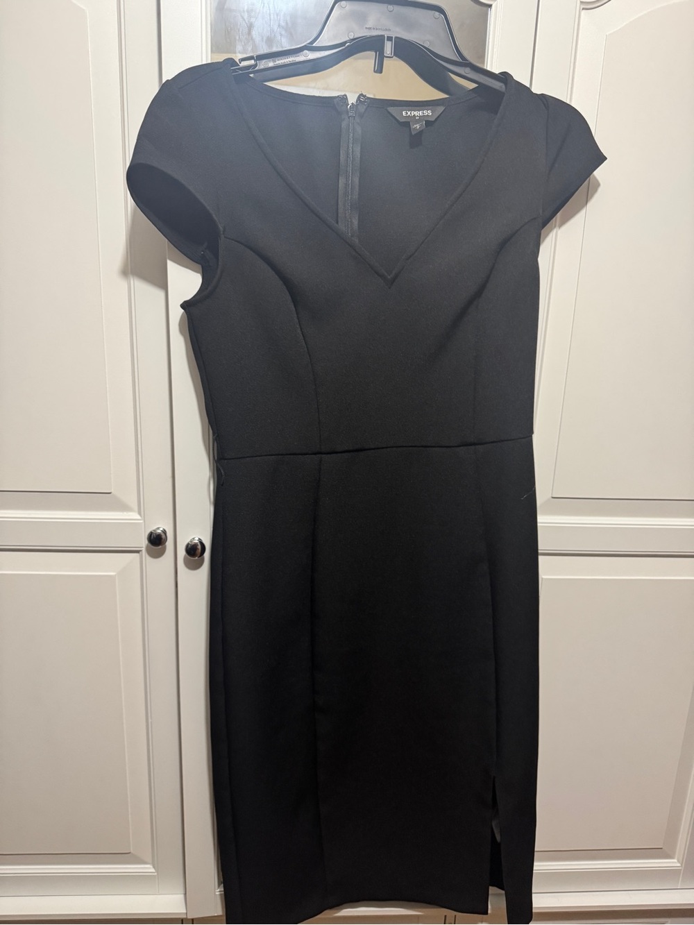 Express Black V-Neck Cap-Sleeve Midi Sheath Dress